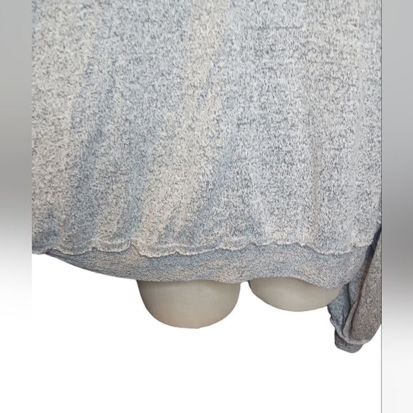 Earthbound Oversize V Neck Sweater Long Sleeve Gray Grey Size Large - Picture 9 of 10
